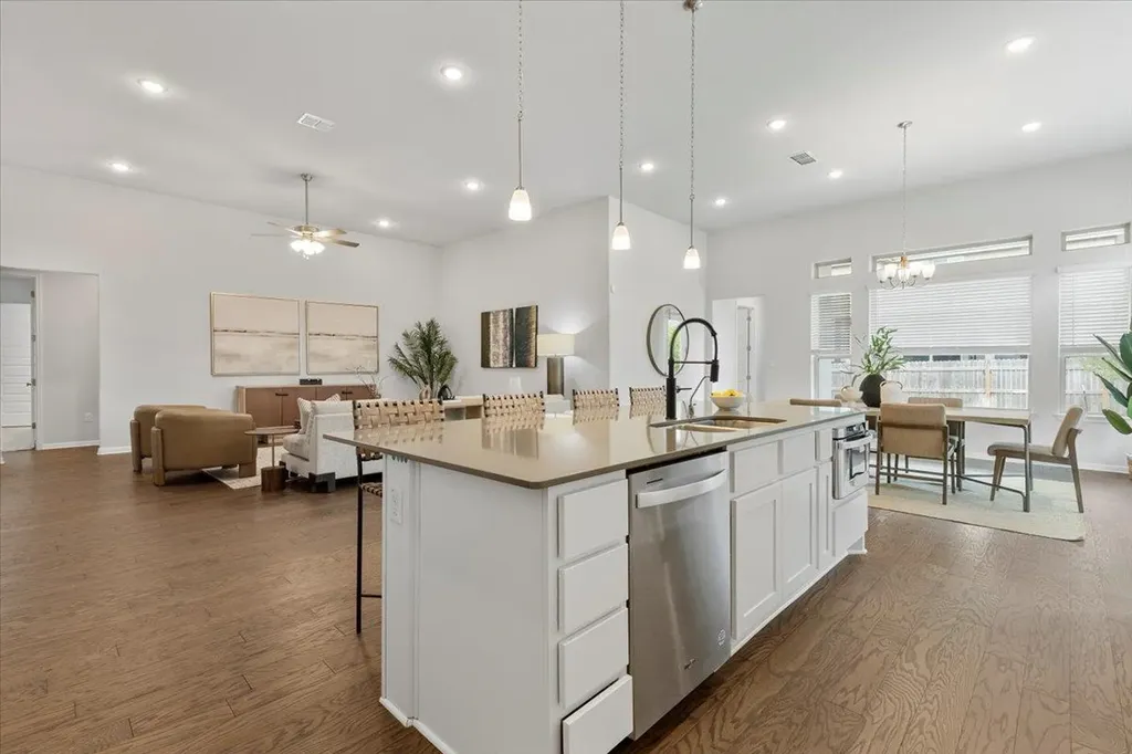 271 Eclipse Drive Austin TX 78737
