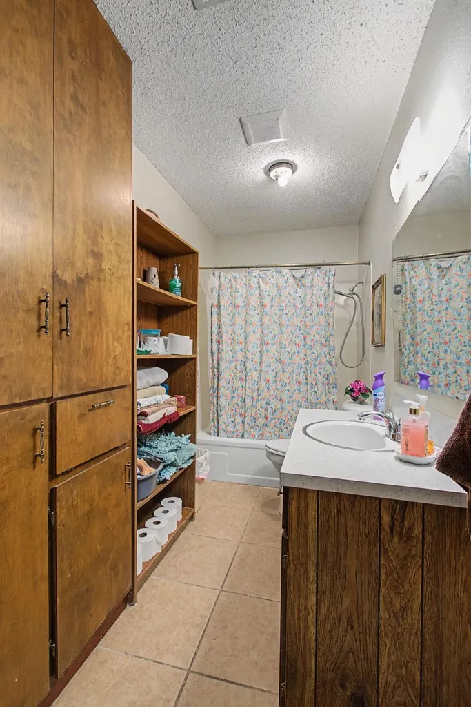1701 Valley View Lane Granite Shoals TX 78654