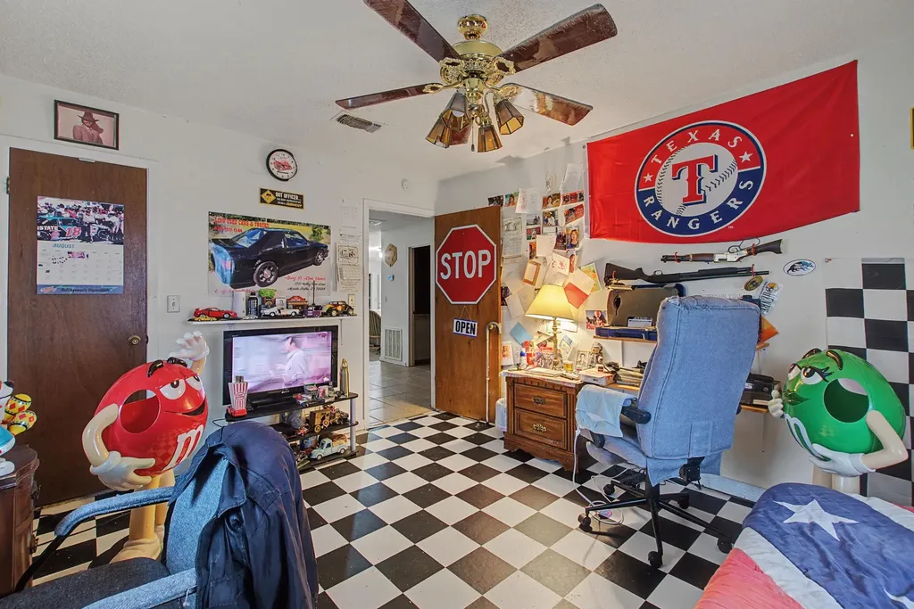 1701 Valley View Lane Granite Shoals TX 78654