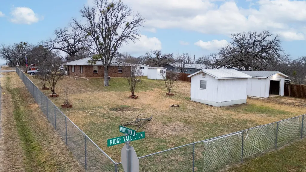 1701 Valley View Lane Granite Shoals TX 78654