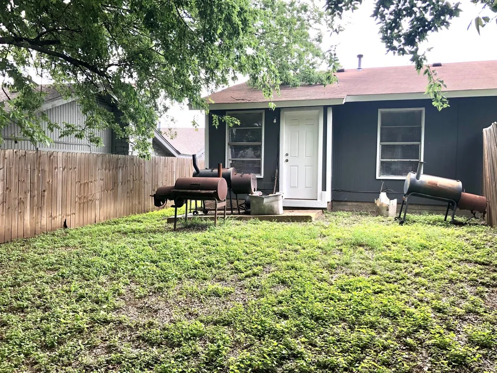 5106 Purple Sage Austin TX 78724