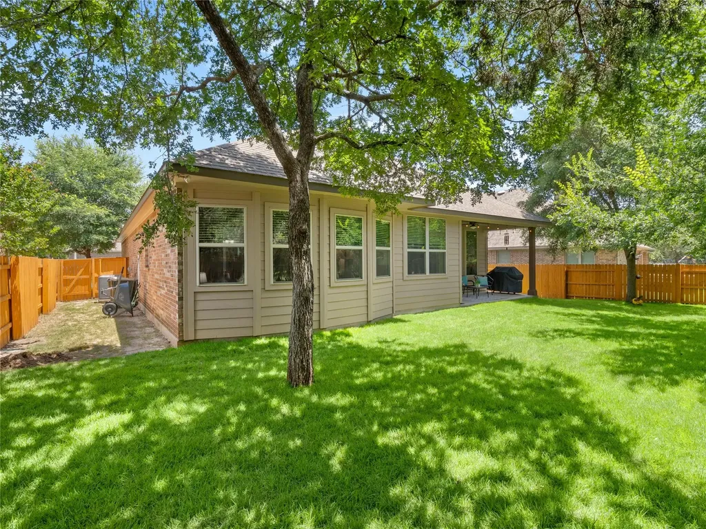 3869 Skyview Way Round Rock TX 78681