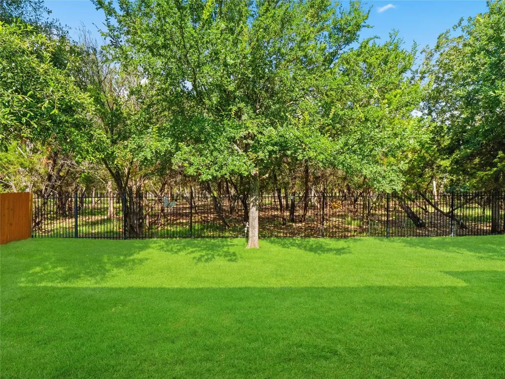 3869 Skyview Way Round Rock TX 78681