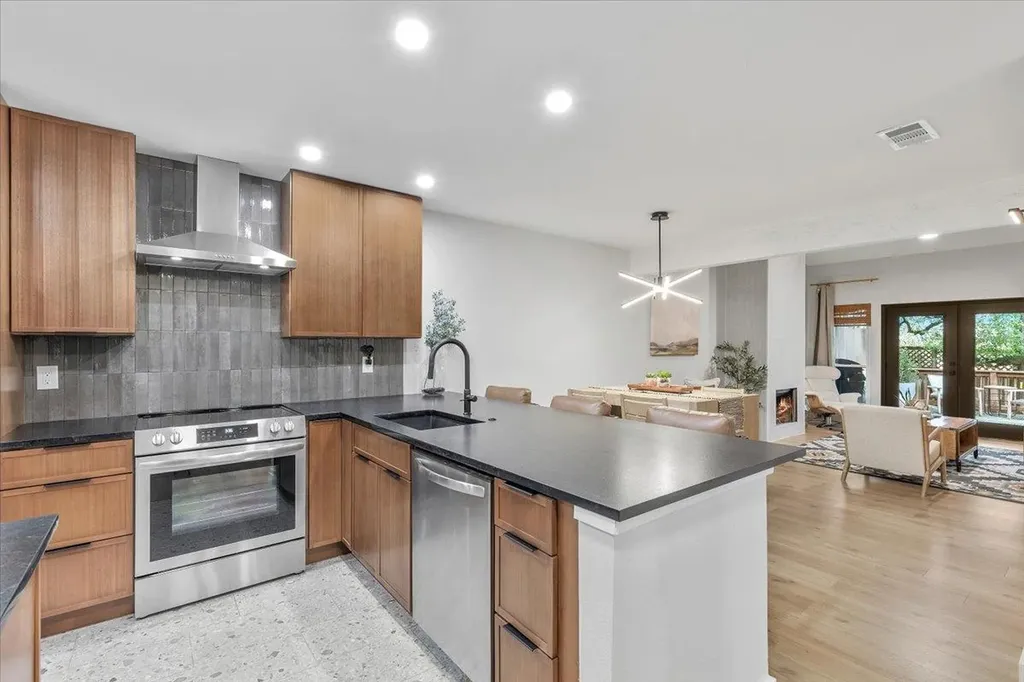 8001 Forest Mesa Drive Austin TX 78759