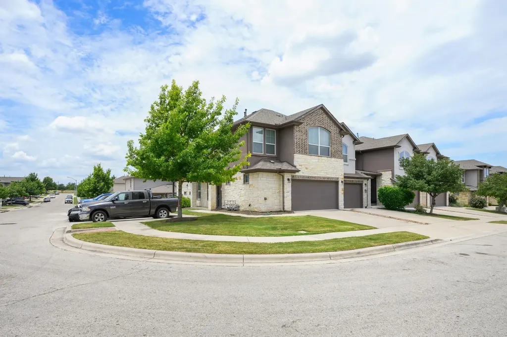 400 Epiphany Lane Pflugerville TX 78660