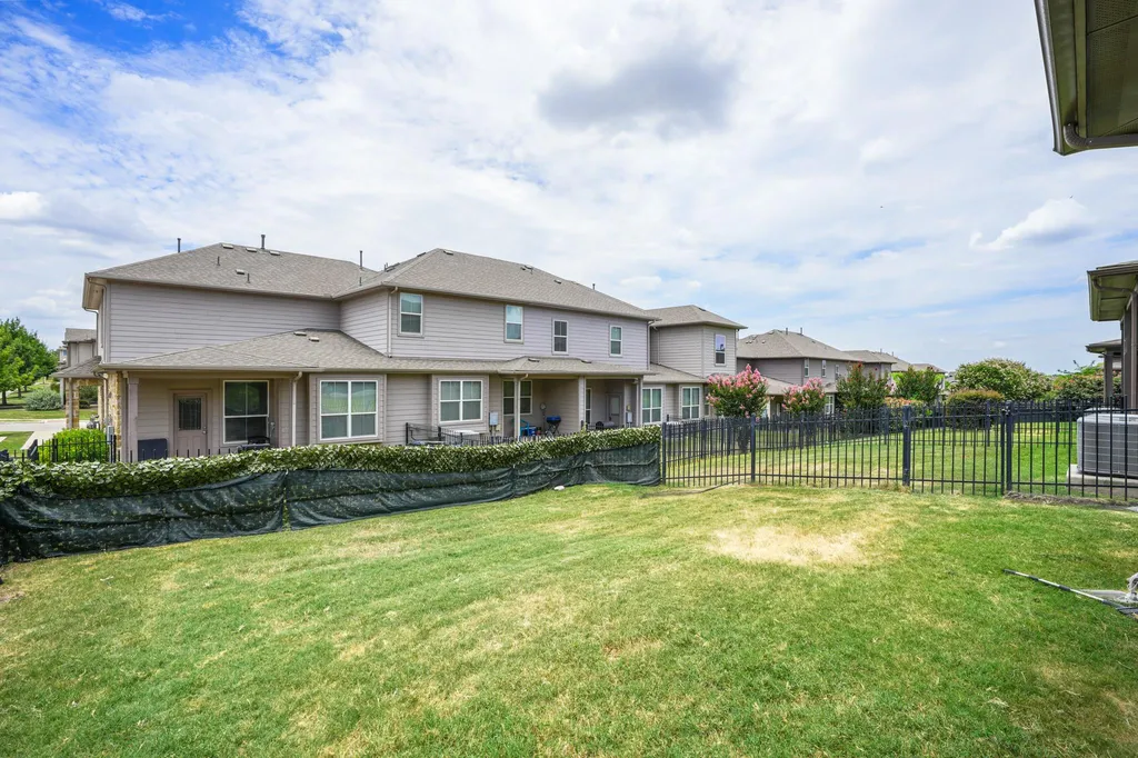 400 Epiphany Lane Pflugerville TX 78660