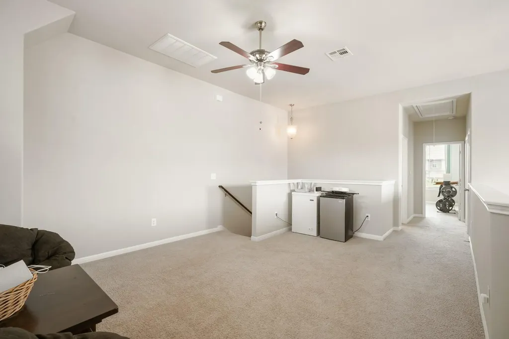 400 Epiphany Lane Pflugerville TX 78660