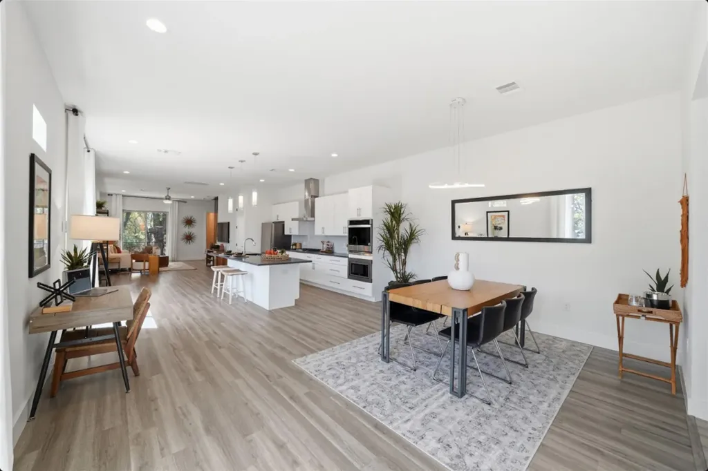 4705 Louis Avenue Austin TX 78721