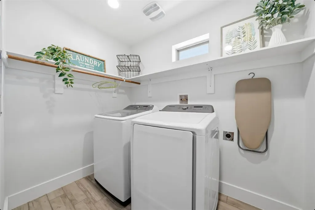 4705 Louis Avenue Austin TX 78721