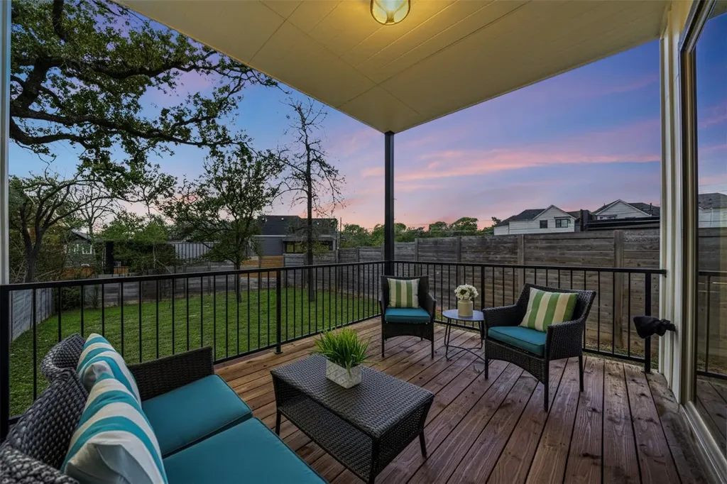 4705 Louis Avenue Austin TX 78721