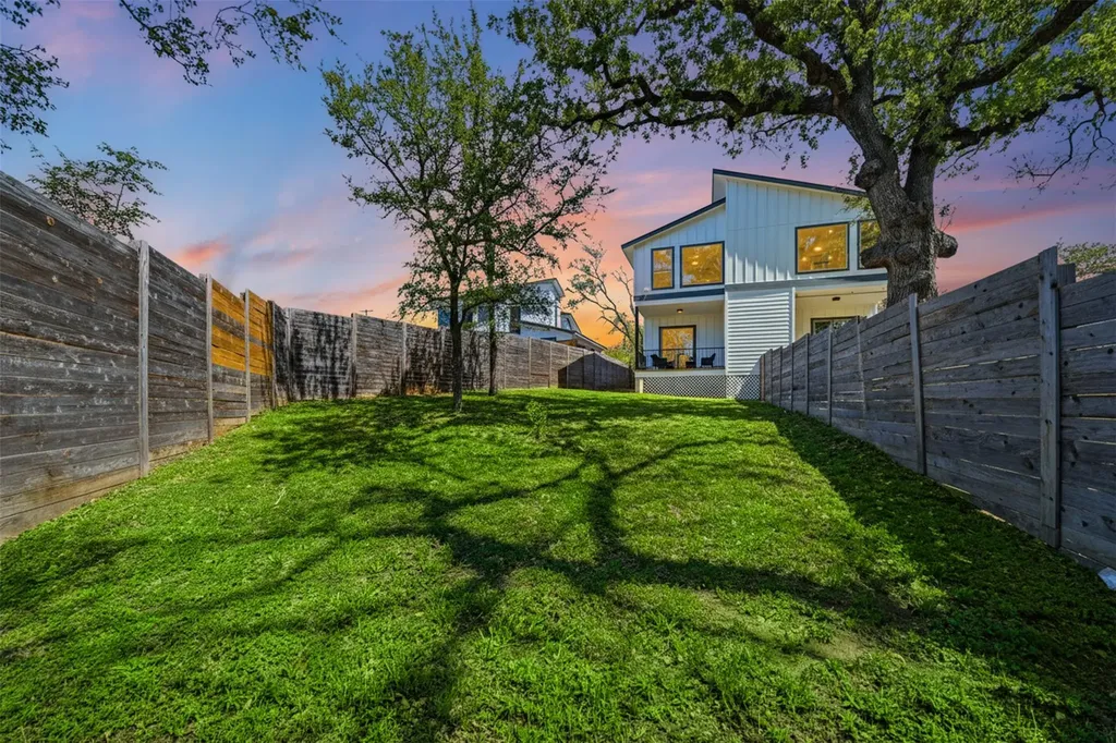 4705 Louis Avenue Austin TX 78721