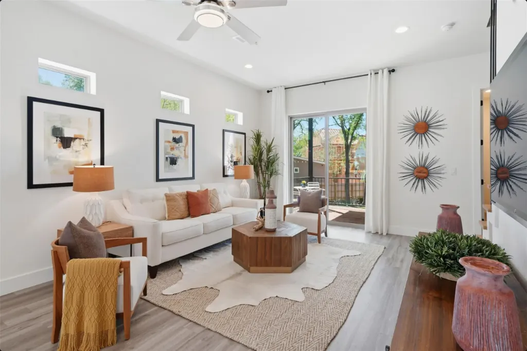 4705 Louis Avenue Austin TX 78721