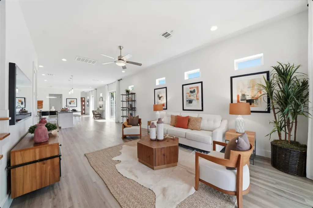 4705 Louis Avenue Austin TX 78721