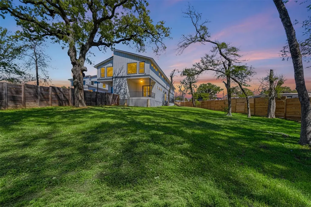 4705 Louis Avenue Austin TX 78721