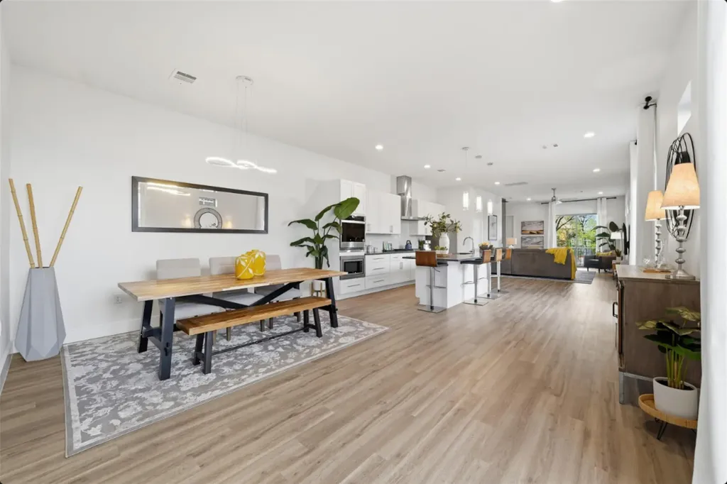 4705 Louis Avenue Austin TX 78721