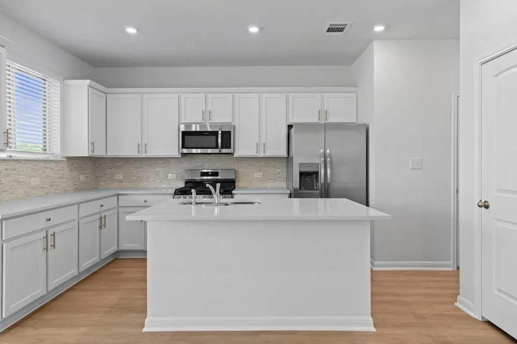 2208A Cornfield Drive Pflugerville TX 78660