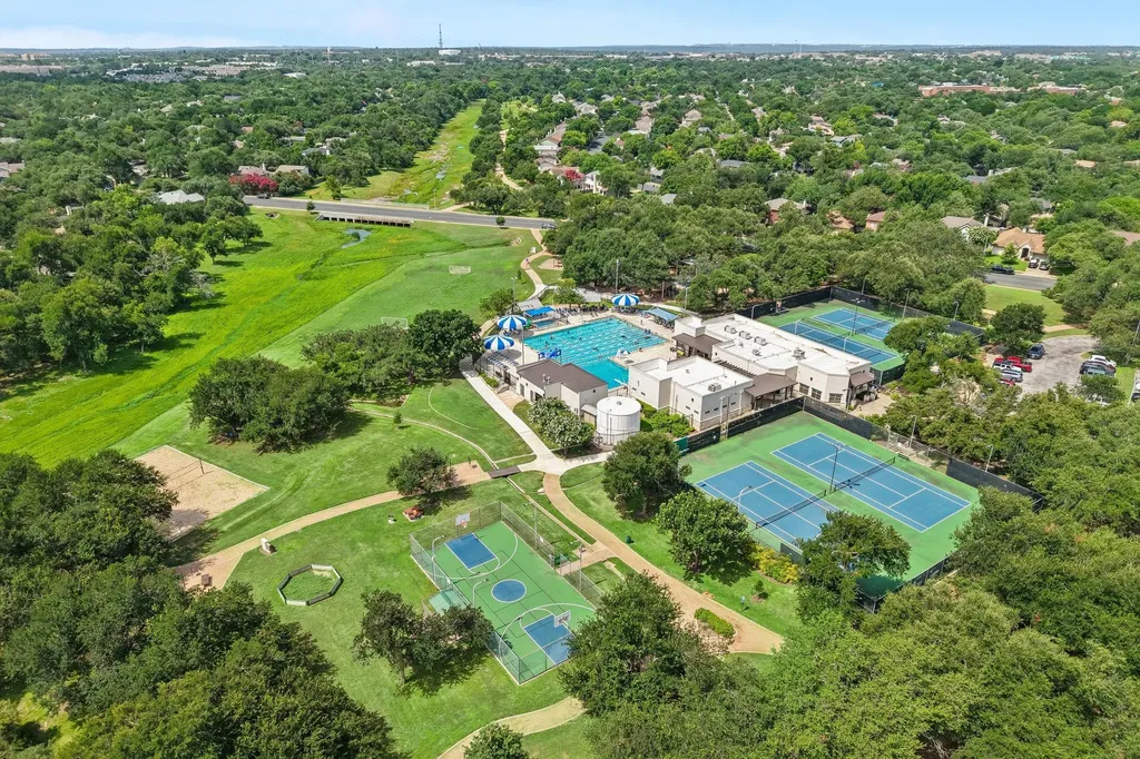 7400 Peabody Drive Austin TX 78729