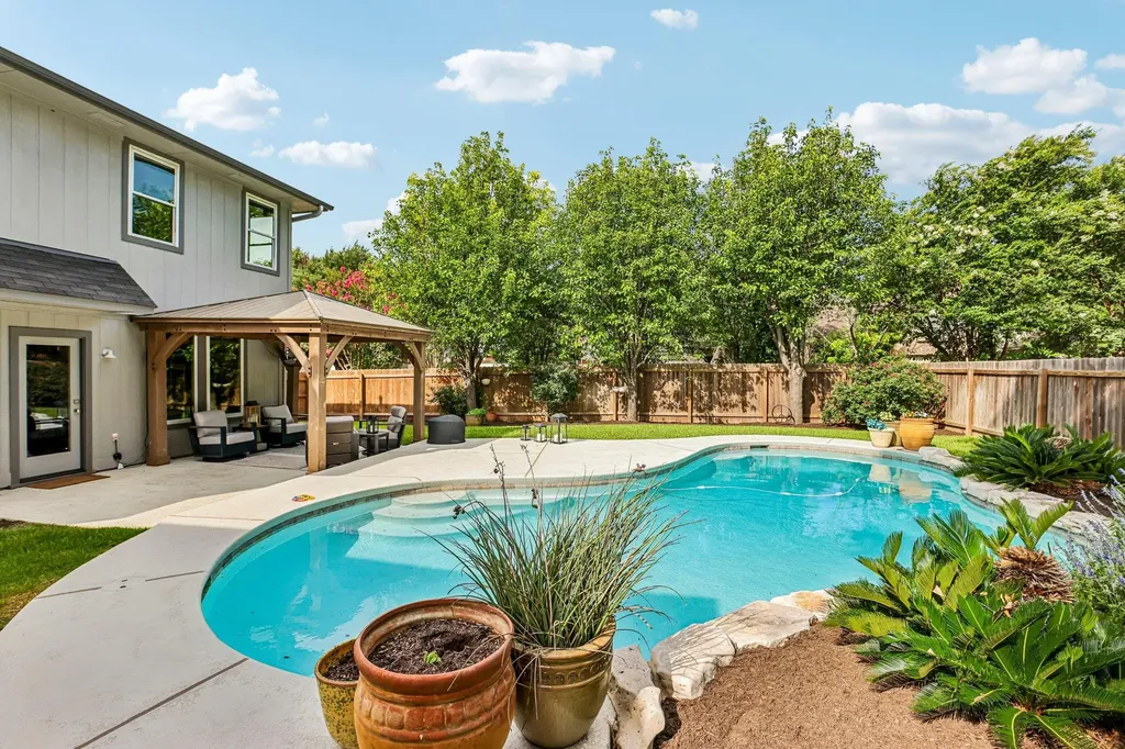 7400 Peabody Drive Austin TX 78729