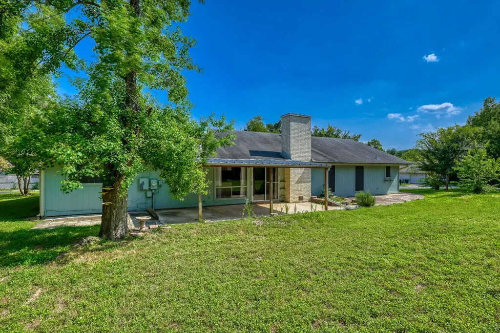 7110 Stone Ledge Circle Austin TX 78736