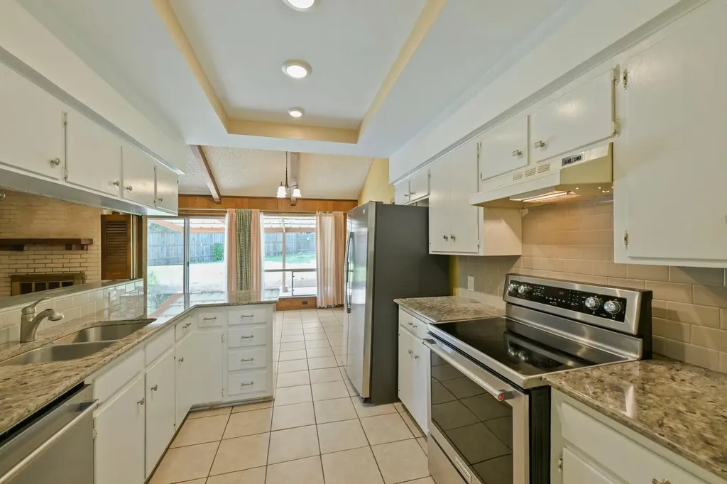 7110 Stone Ledge Circle Austin TX 78736