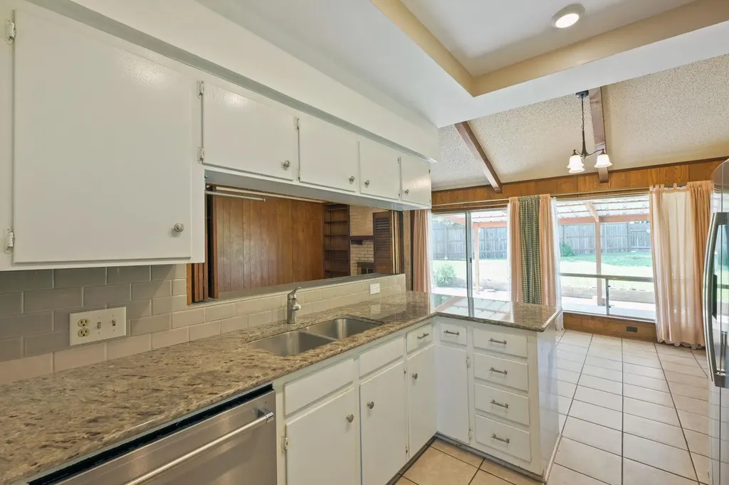 7110 Stone Ledge Circle Austin TX 78736