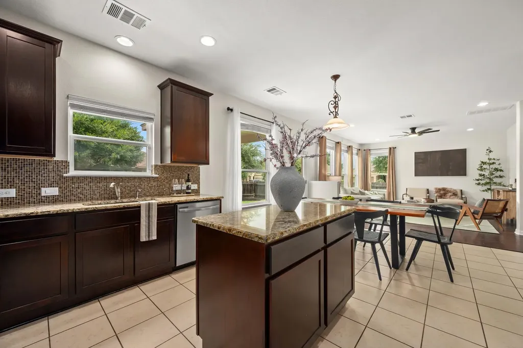 11601 Faubian Lane Austin TX 78717