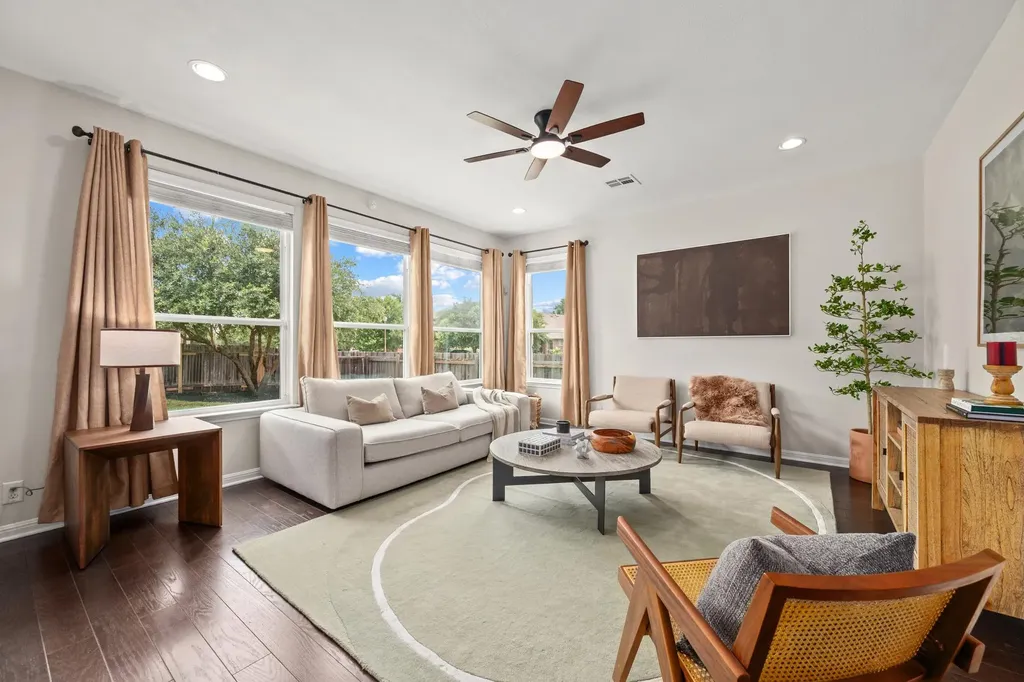 11601 Faubian Lane Austin TX 78717