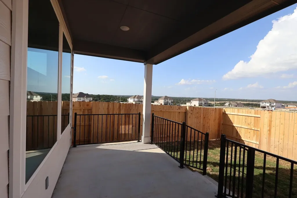 216 High Valley Loop Liberty Hill TX 78642