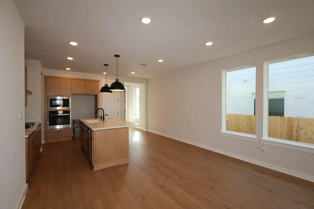 216 High Valley Loop Liberty Hill TX 78642