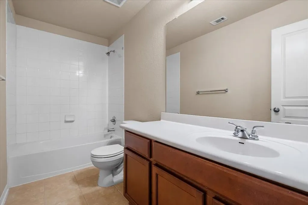 312 Waterloo Drive Kyle TX 78640