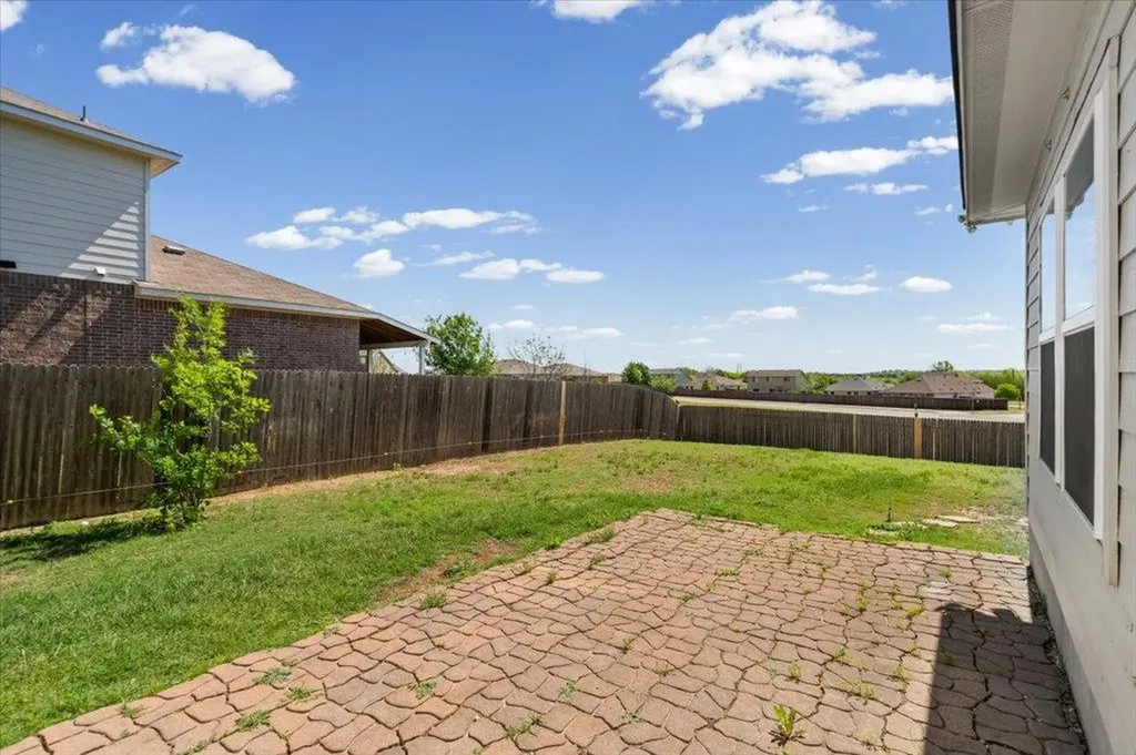 312 Waterloo Drive Kyle TX 78640
