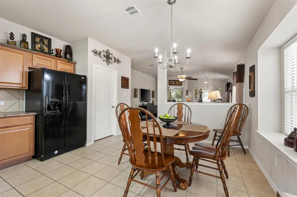 1304 Hensley Drive Leander TX 78641