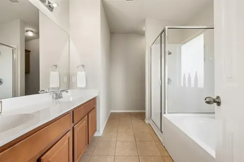 1304 Hensley Drive Leander TX 78641