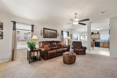 1304 Hensley Drive Leander TX 78641