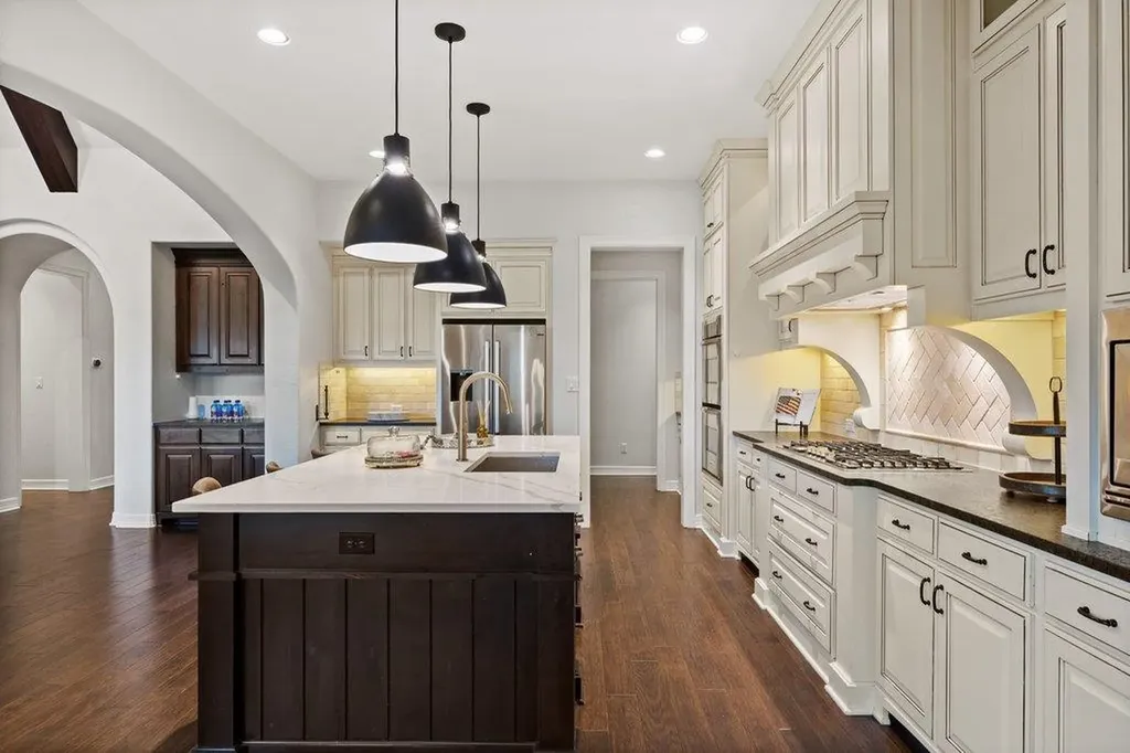 17401 Wildrye Drive Austin TX 78738