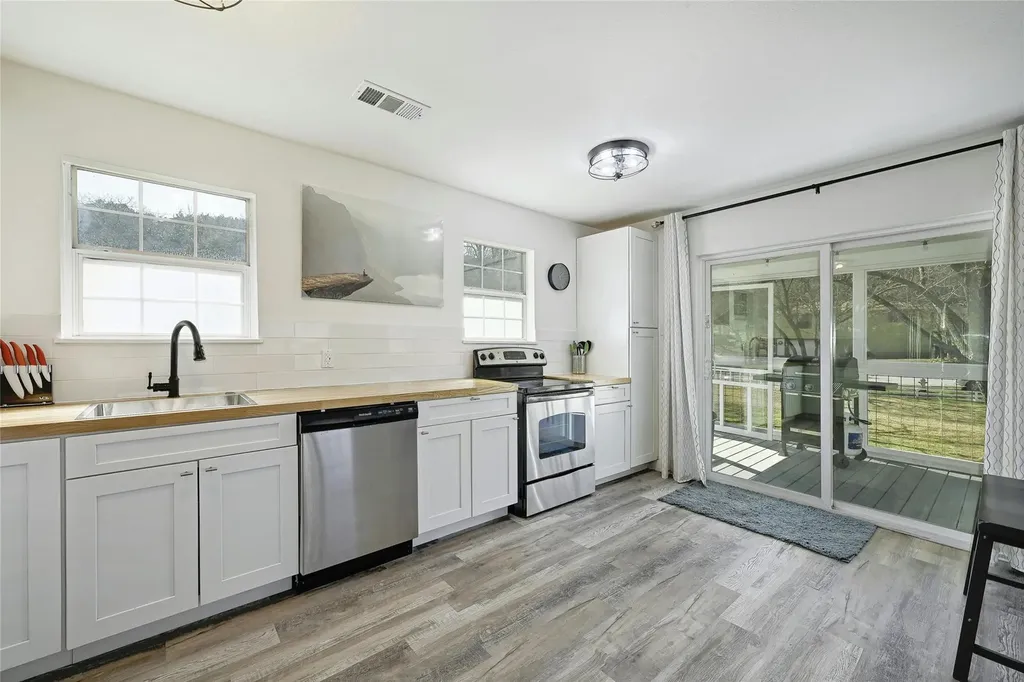 2627 Geronimo Trail Austin TX 78734