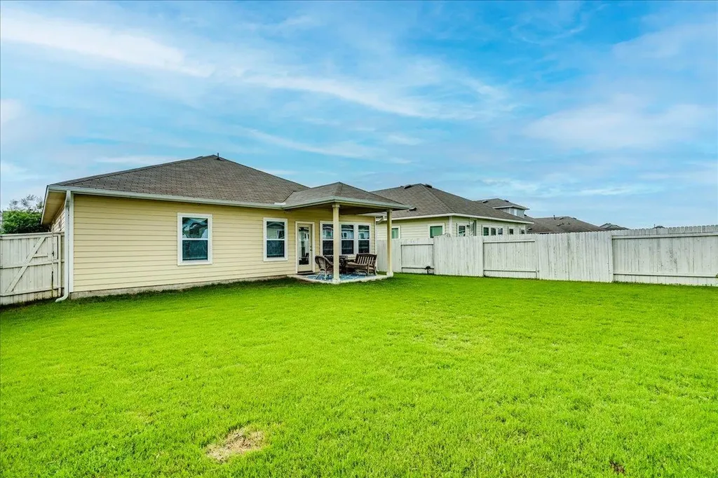 161 Catalina Drive Kyle TX 78640