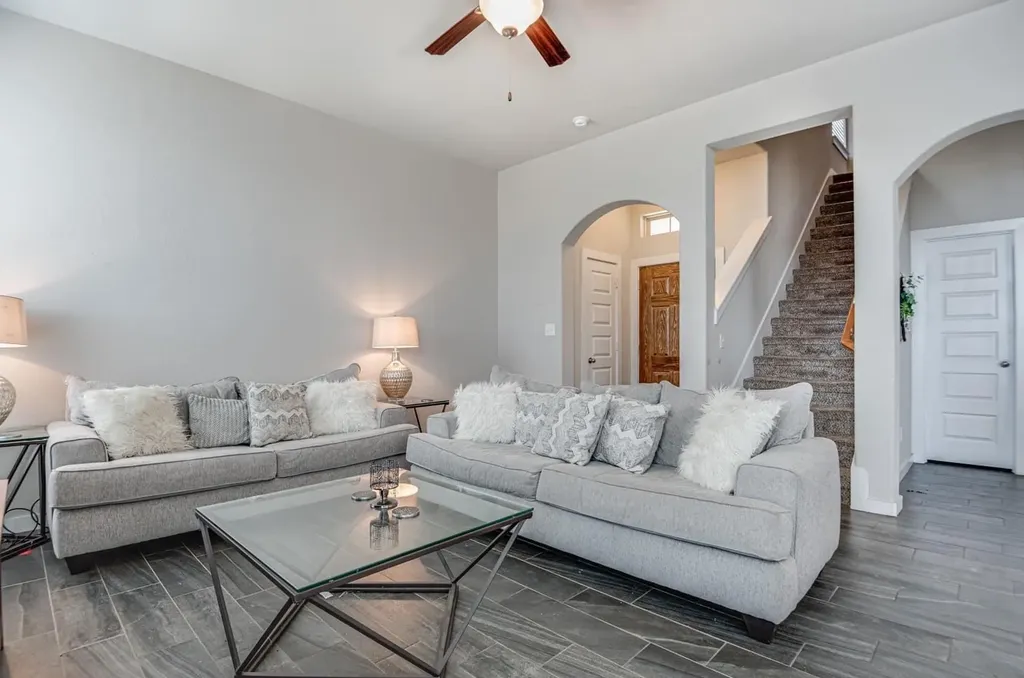 137 And 143 Lakeview Court Kyle TX 78640
