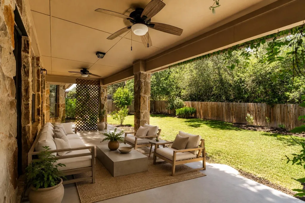 433 Wild Rose Drive Austin TX 78737