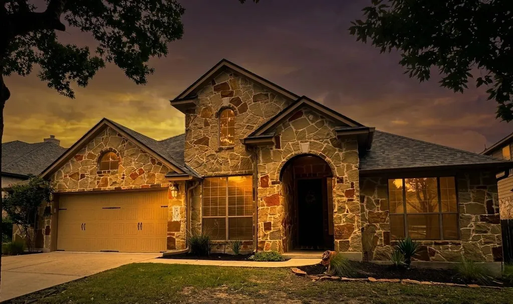 433 Wild Rose Drive Austin TX 78737