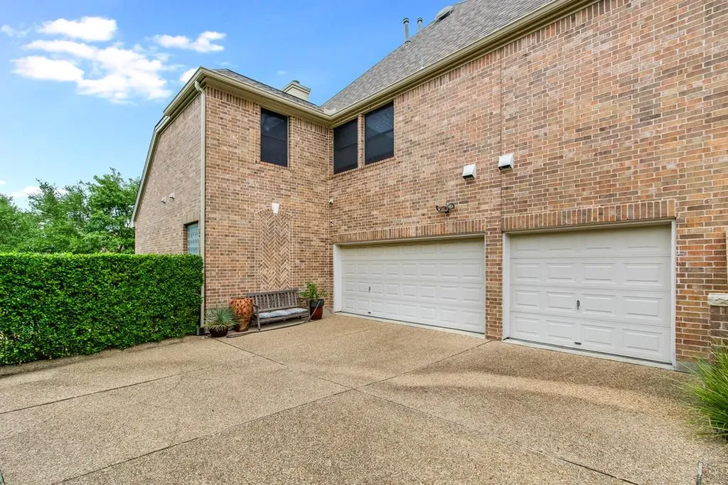 10700 Spiderling Court Austin TX 78733