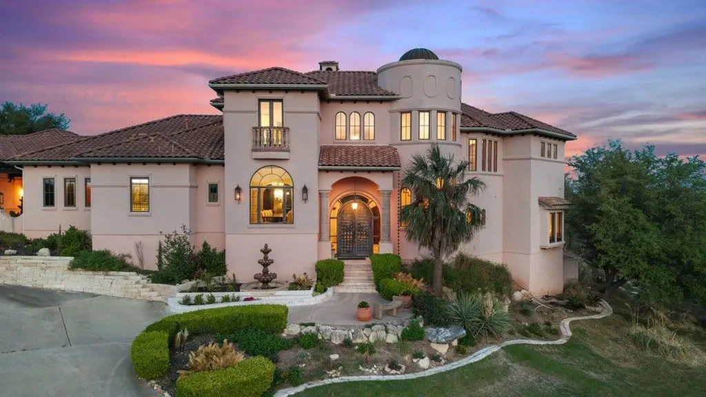 104 S Angel Light Drive Spicewood TX 78669