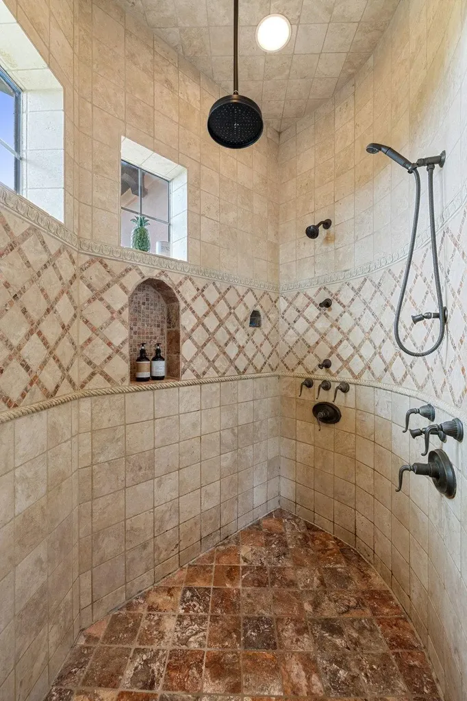 104 S Angel Light Drive Spicewood TX 78669