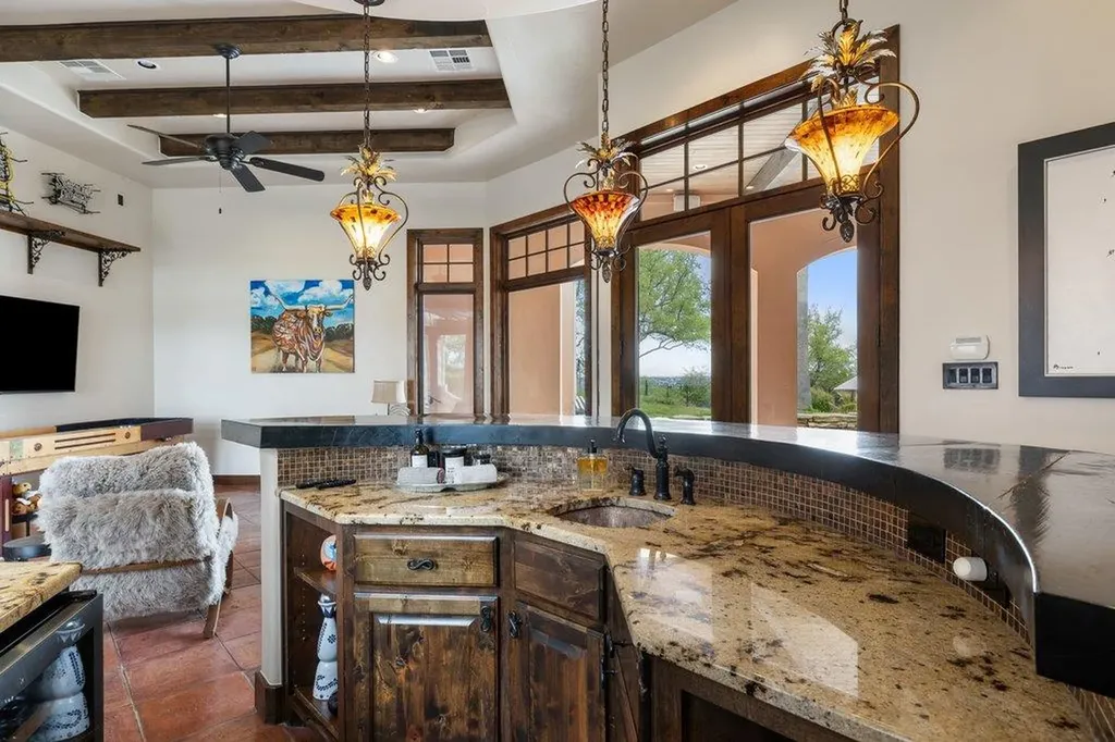 104 S Angel Light Drive Spicewood TX 78669