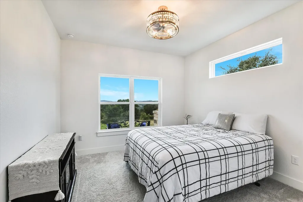 19920 Old Burnet Road Jonestown TX 78645