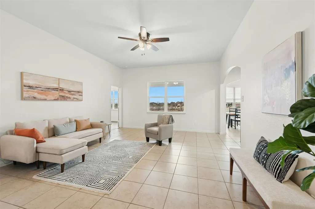19809 Per Lange Pass Manor TX 78653