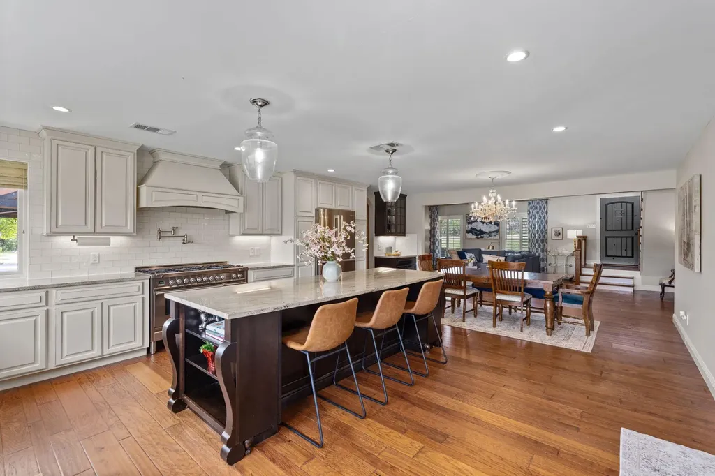 14909 Fitzhugh Road Austin TX 78736
