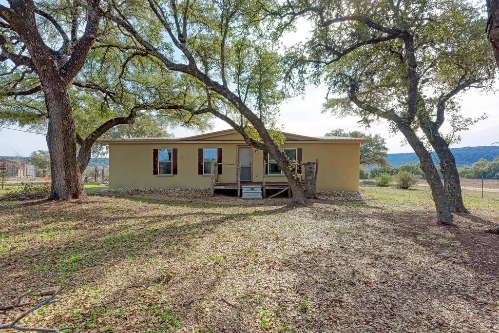 1395 Mountain Creek Road Marble Falls TX 78654