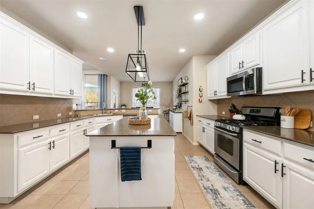 18300 Shallow Pool Drive Pflugerville TX 78660