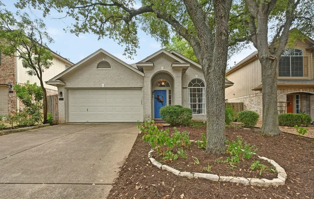 9401 Notches Drive Austin TX 78748